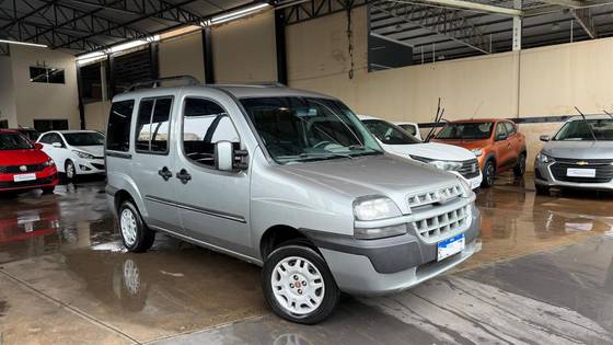 FIAT DOBLÒ 1.8 MPI ELX 8V FLEX 4P MANUAL